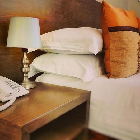 Stay Inn - Guest House Maputo Bagian luar foto