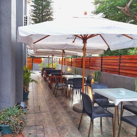 Stay Inn - Guest House Maputo Bagian luar foto