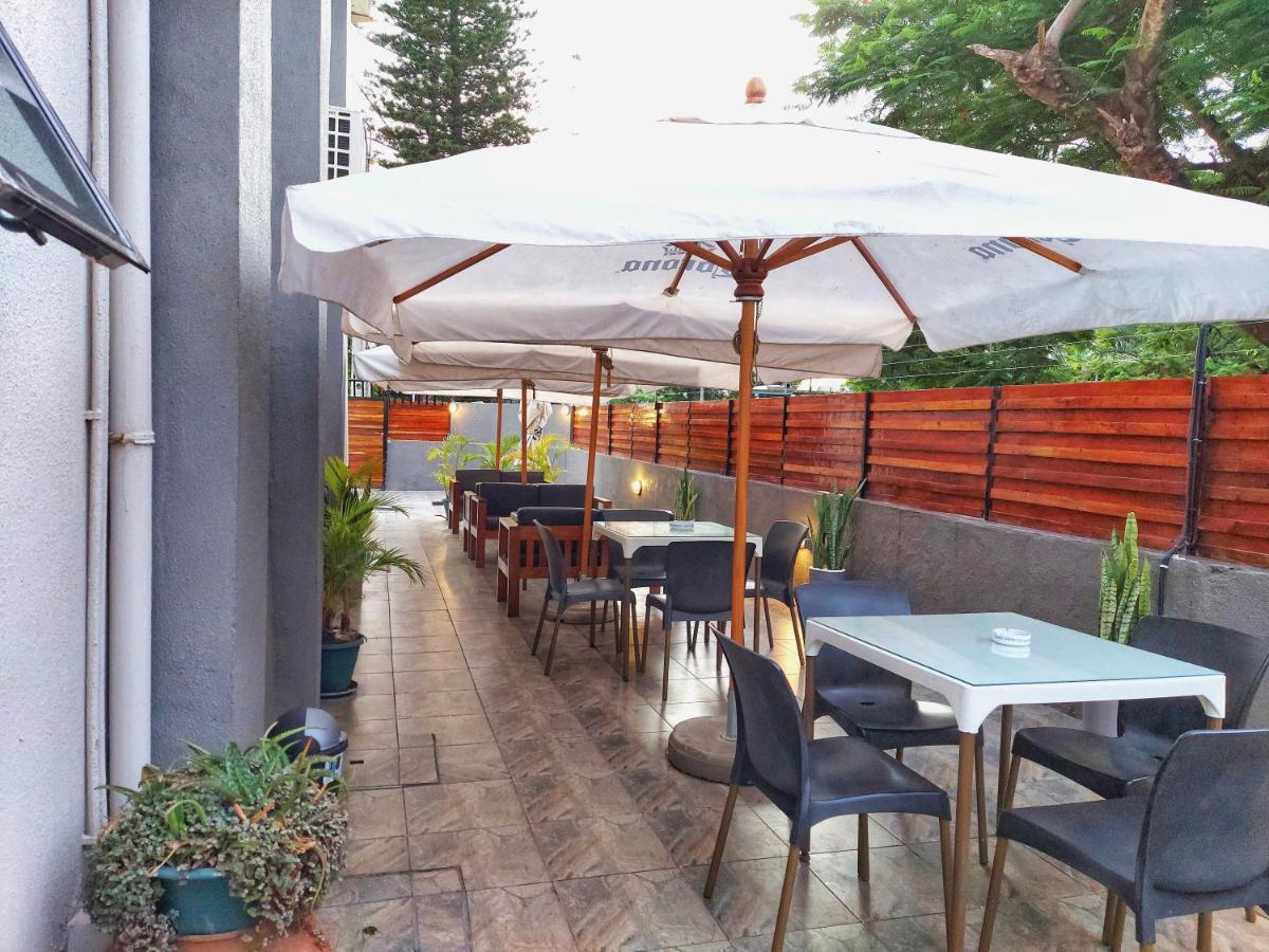 Stay Inn - Guest House Maputo Bagian luar foto